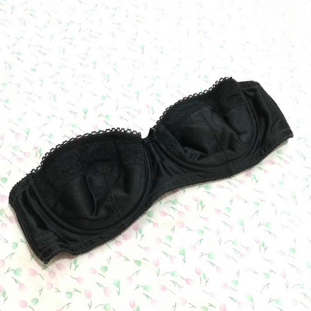 Vintage Strapless Lace Bra 32AA/32A Black Bow